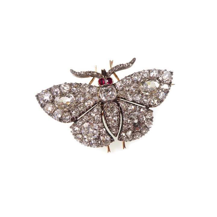 Diamond cluster butterfly brooch